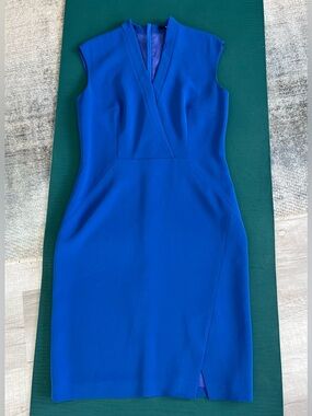 Hugo Boss Royal Blue Sheath Dress Size 8  V-Neck Cocktail Career Sleeveless